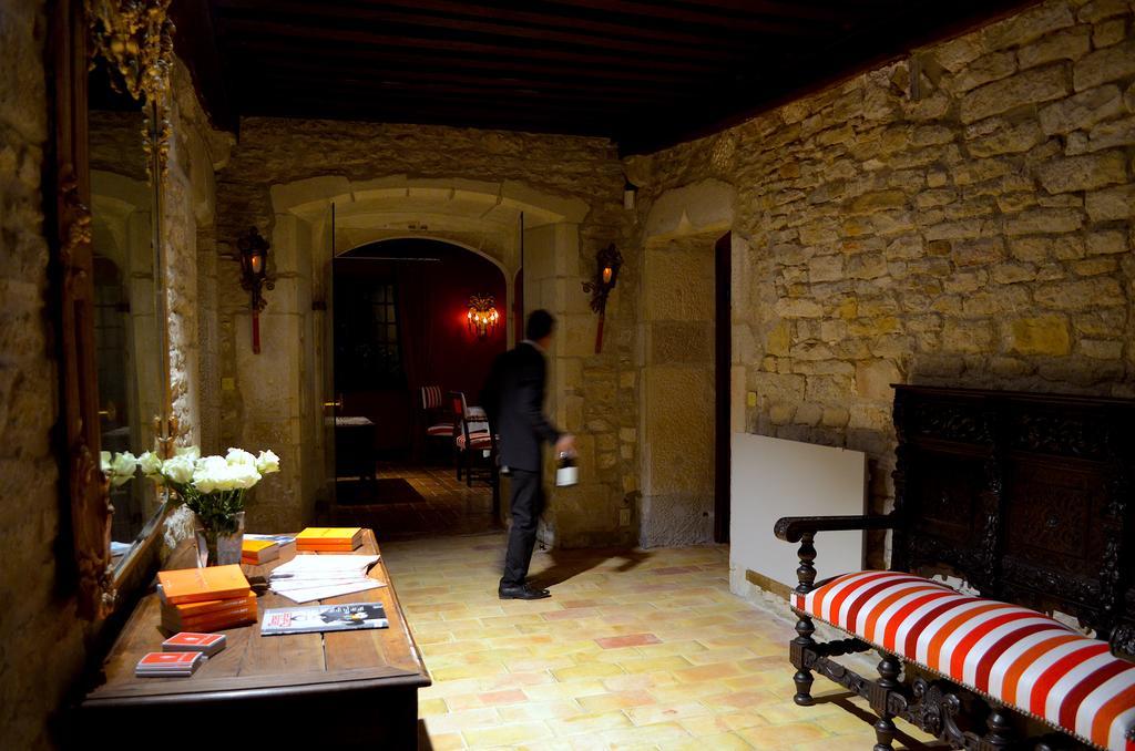 Chateau D'Ige Buitenkant foto